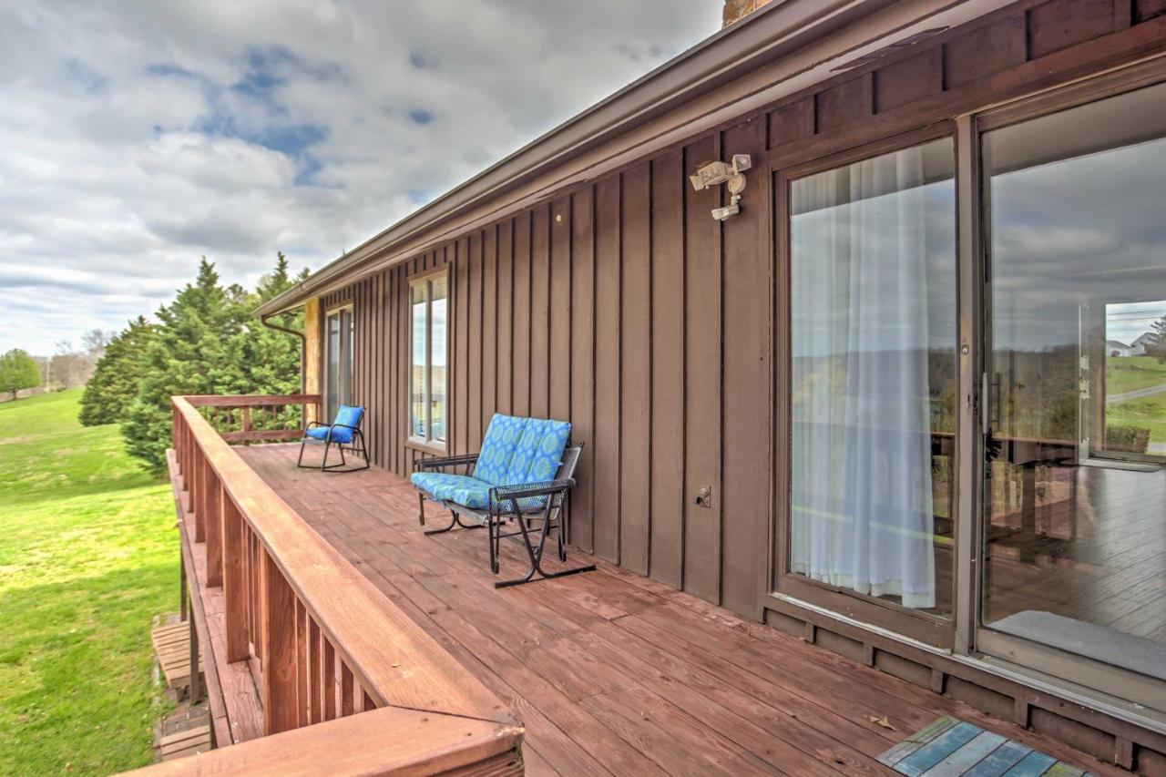 Monticello Home With Multi-Level Deck On 2 Acres! Exteriér fotografie
